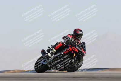 media/Dec-01-2025-Moto Forza (Mon) [[2daa91e15f]]/2-Intermediate Group/Session 2 Turn 9 Entry/